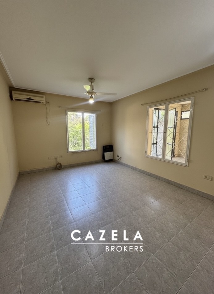 CASA EN VENTA- BARRIO CONGRESO 