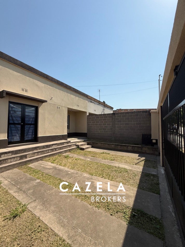 Casa en alquiler en barrio 250 viviendas - Villa carmela 
