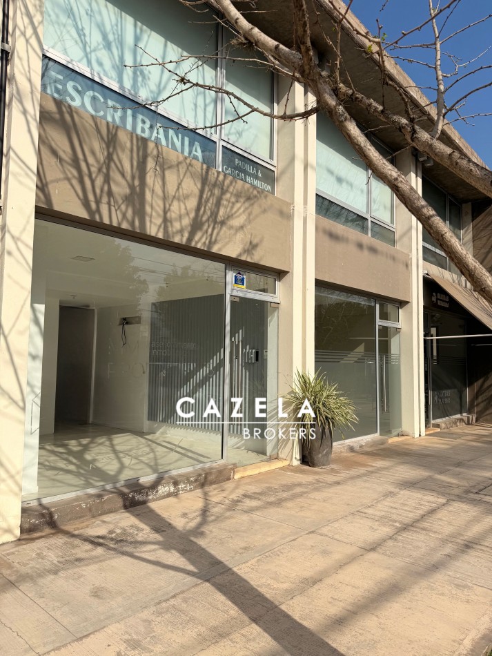 LOCAL EN VENTA ACASSUSO 75 YERBA BUENA