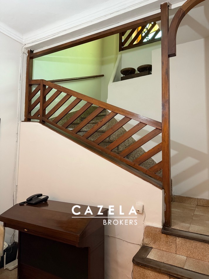 CASA EN VENTA EN AV. AVELLANEDA AL 600