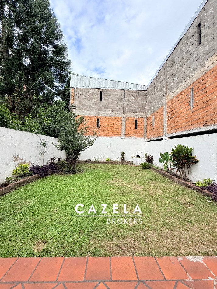 CASA EN VENTA RIOJA AL 700