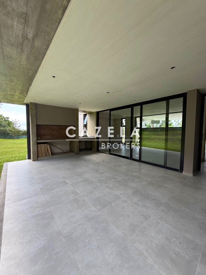 CASA EN VENTA EN EL NOGAL COUNTRY