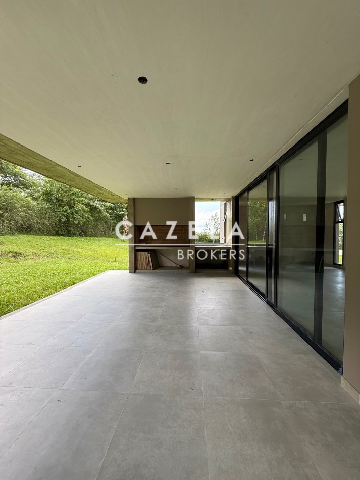 CASA EN VENTA EN EL NOGAL COUNTRY