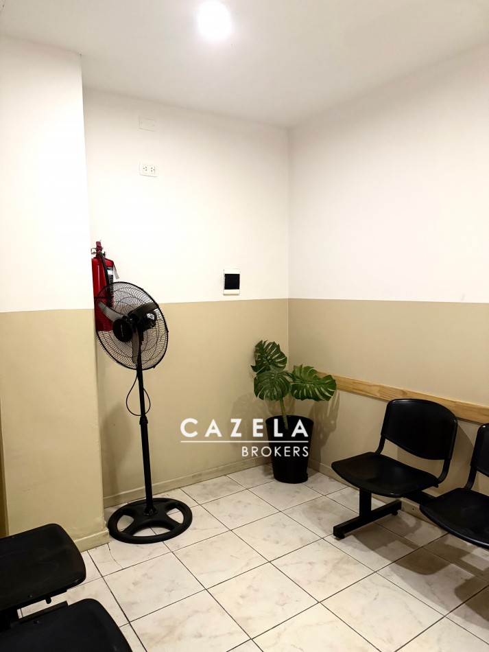 Casa en alquiler comercial Av. Sarmiento 1254