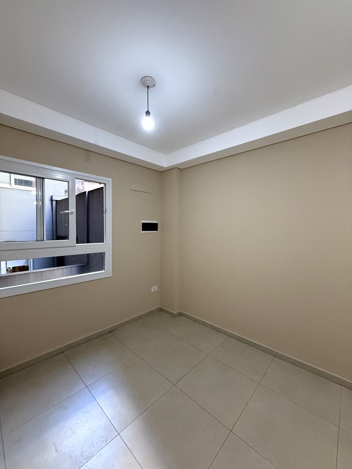 DEPARTAMENTO EN ALQUILER BALCARCE 674