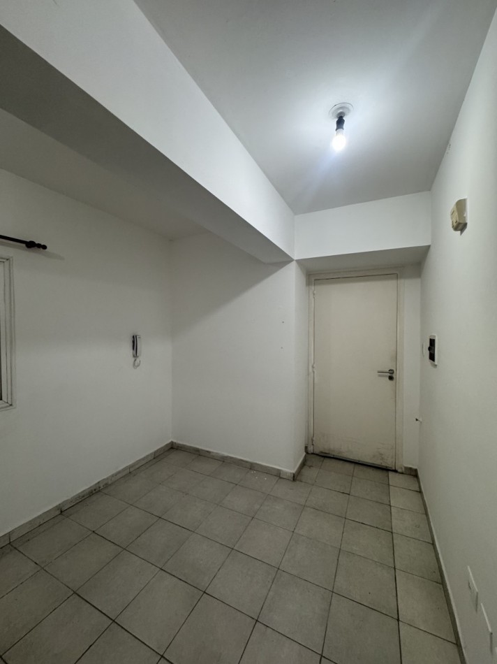MONOAMBIENTE EN ALQUILER HERAS AL 500