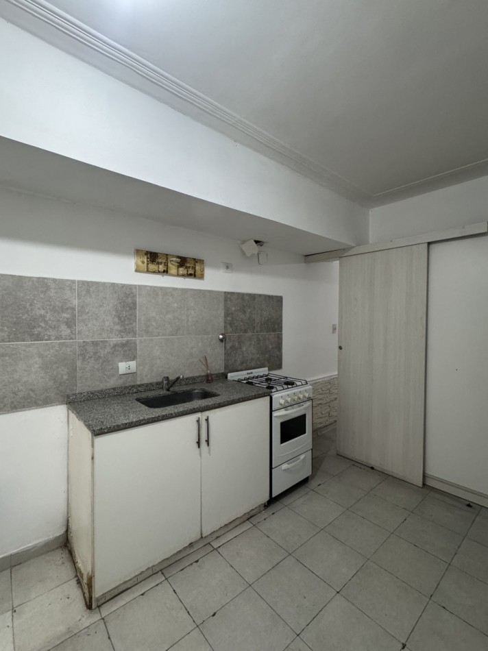 MONOAMBIENTE EN ALQUILER HERAS AL 500