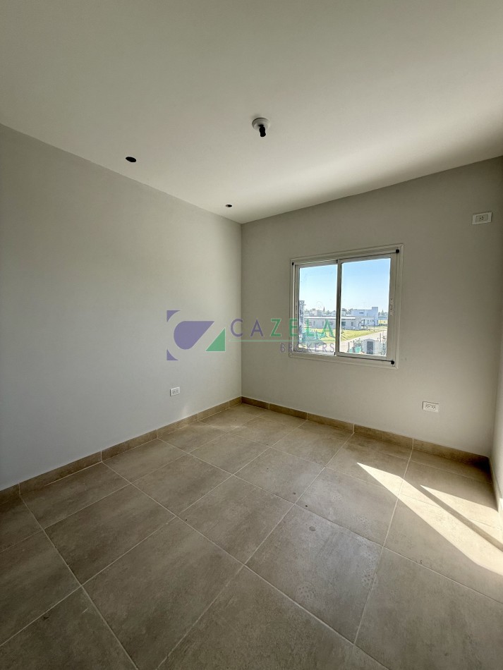 CASA EN VENTA EN BARRIO PRIVADO LAS CAÑAS 