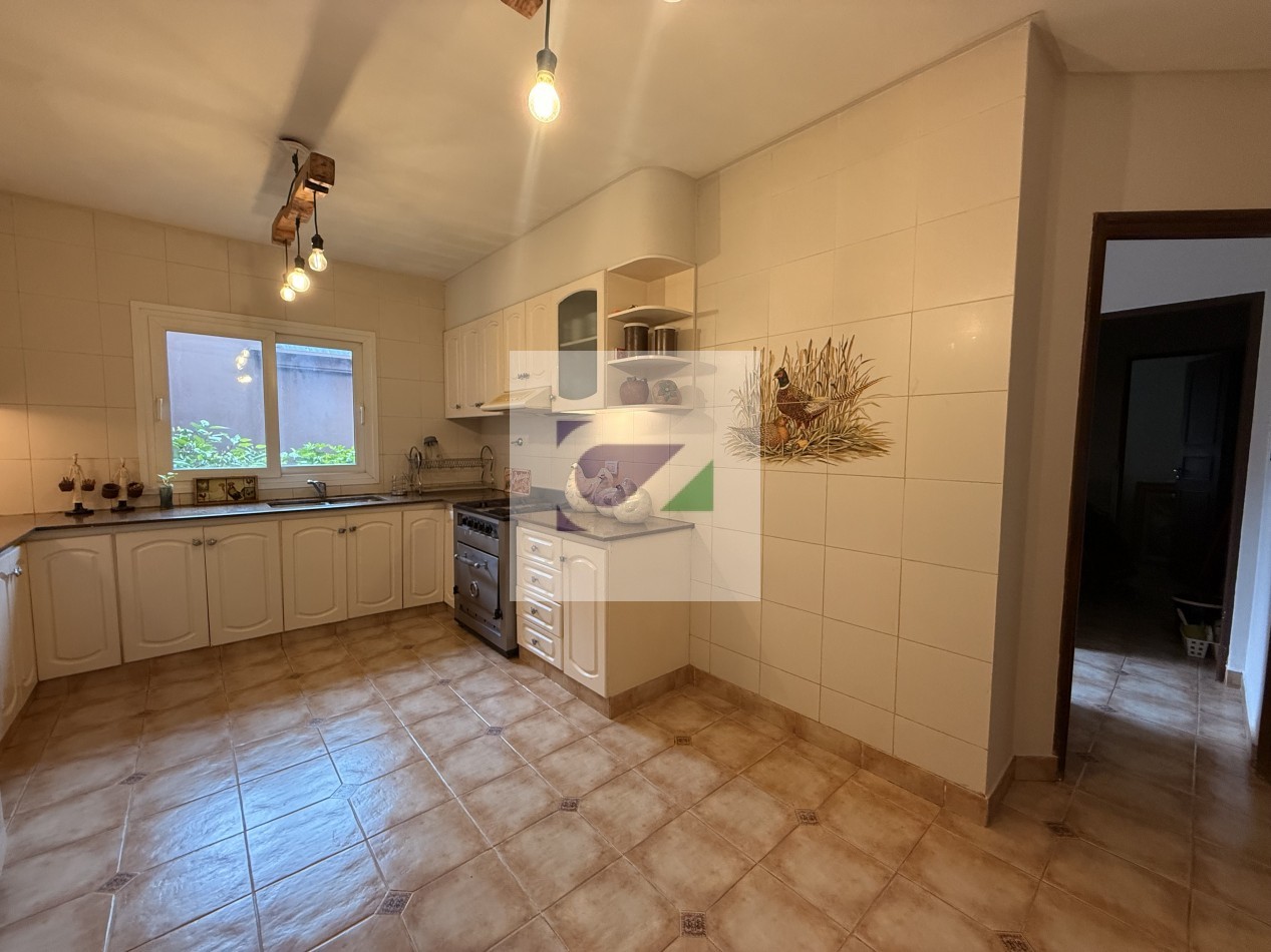 CASA EN VENTA COUNTRY LAS YUNGAS