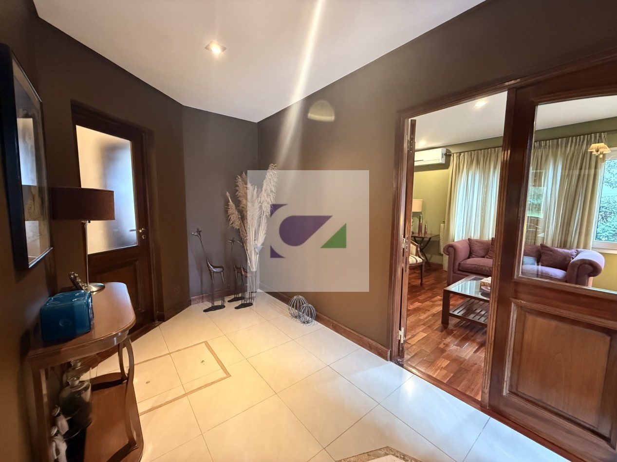 CASA EN VENTA COUNTRY LAS YUNGAS