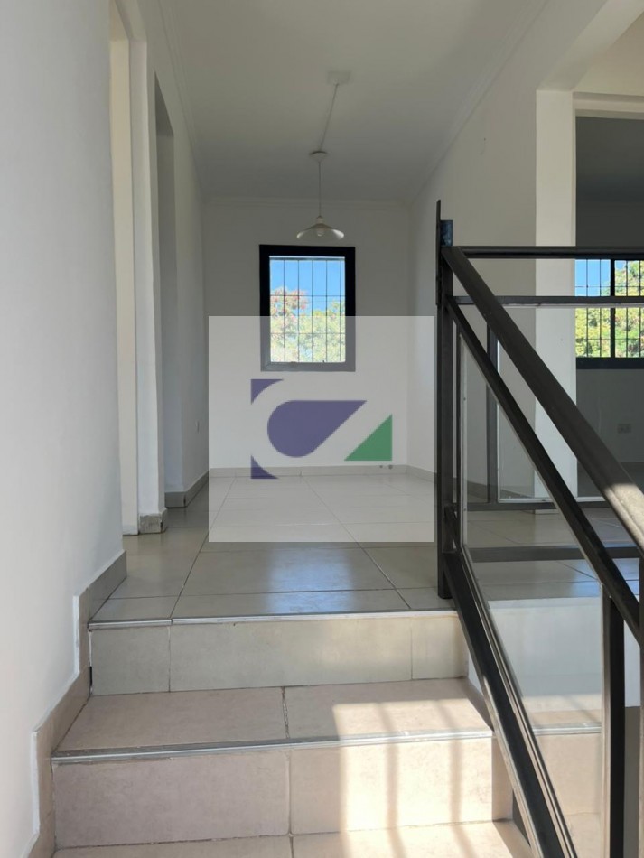VENTA: CASA EN ALFONSINA STORNI AL 1200