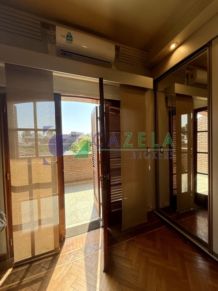 CASA EN VENTA EN BARRIO BEVERLY HILLS