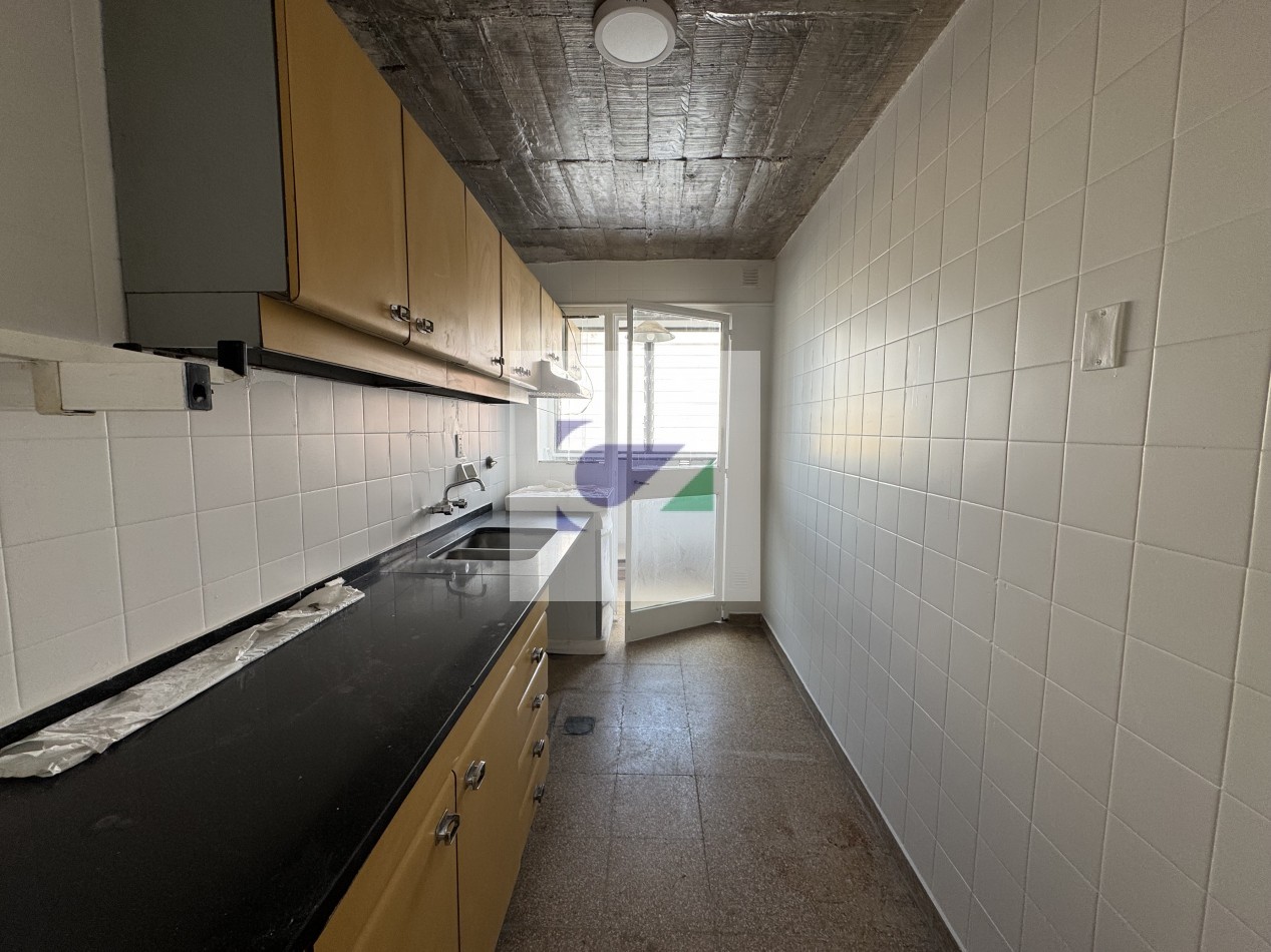 DEPARTAMENTO EN VENTA EN VIRGEN DE LA MERCED 100