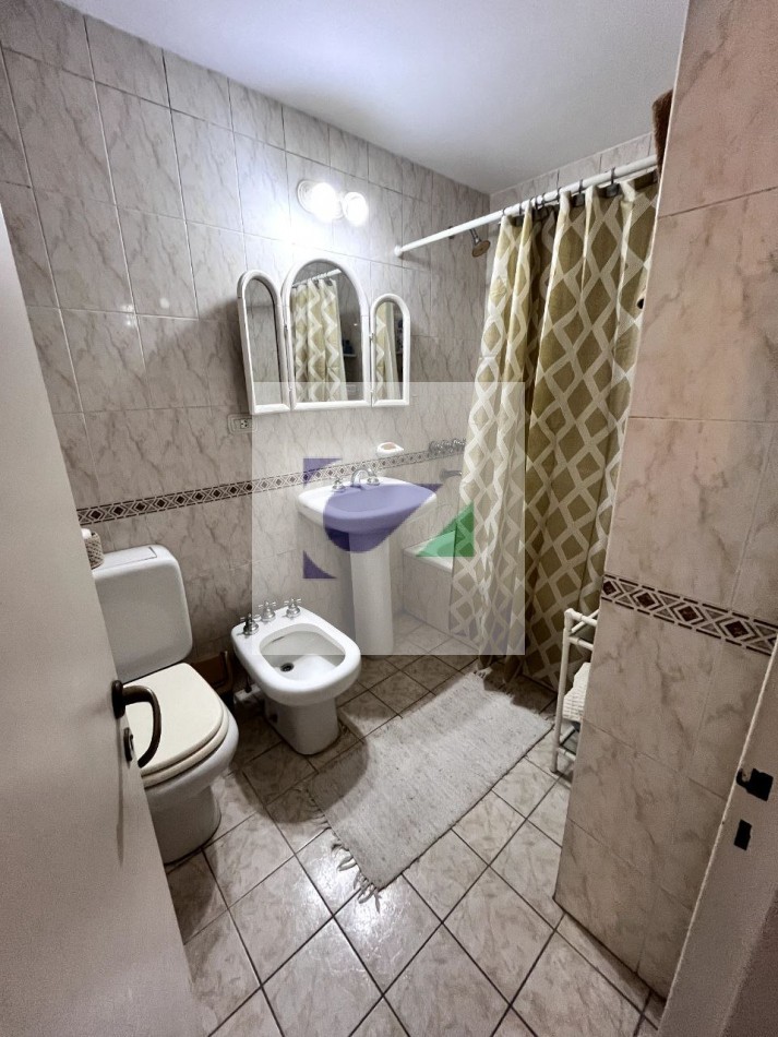 DEPARTAMENTO EN VENTA- SAN JUAN al 600 