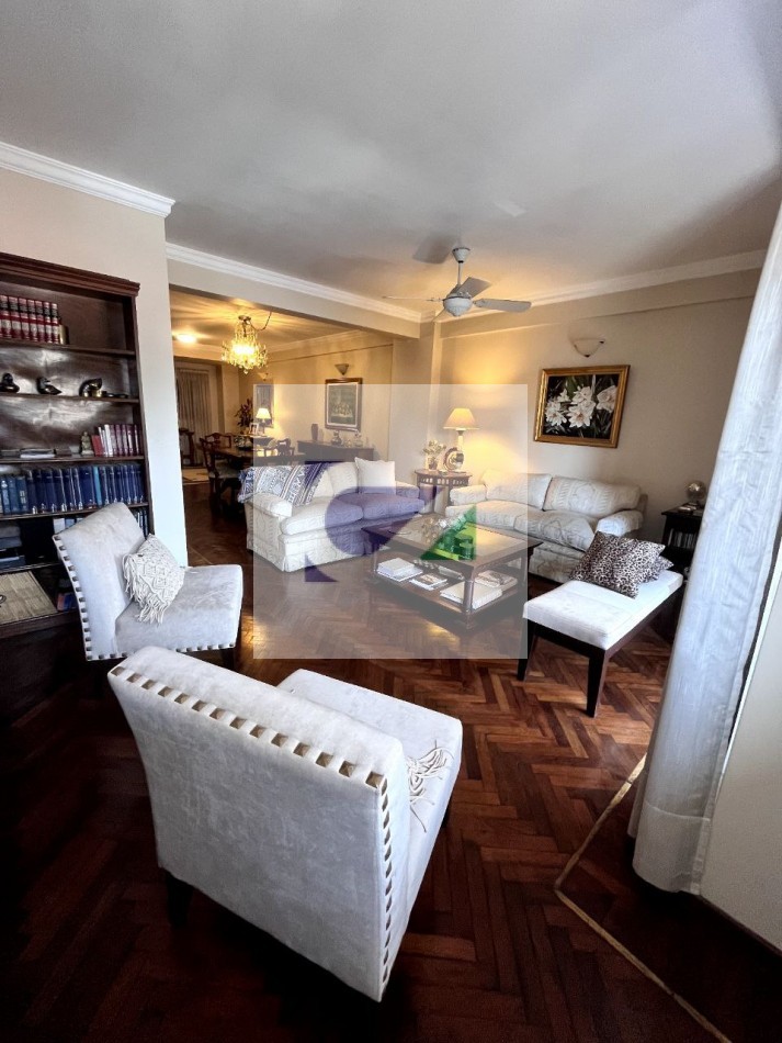 DEPARTAMENTO EN VENTA- SAN JUAN al 600 