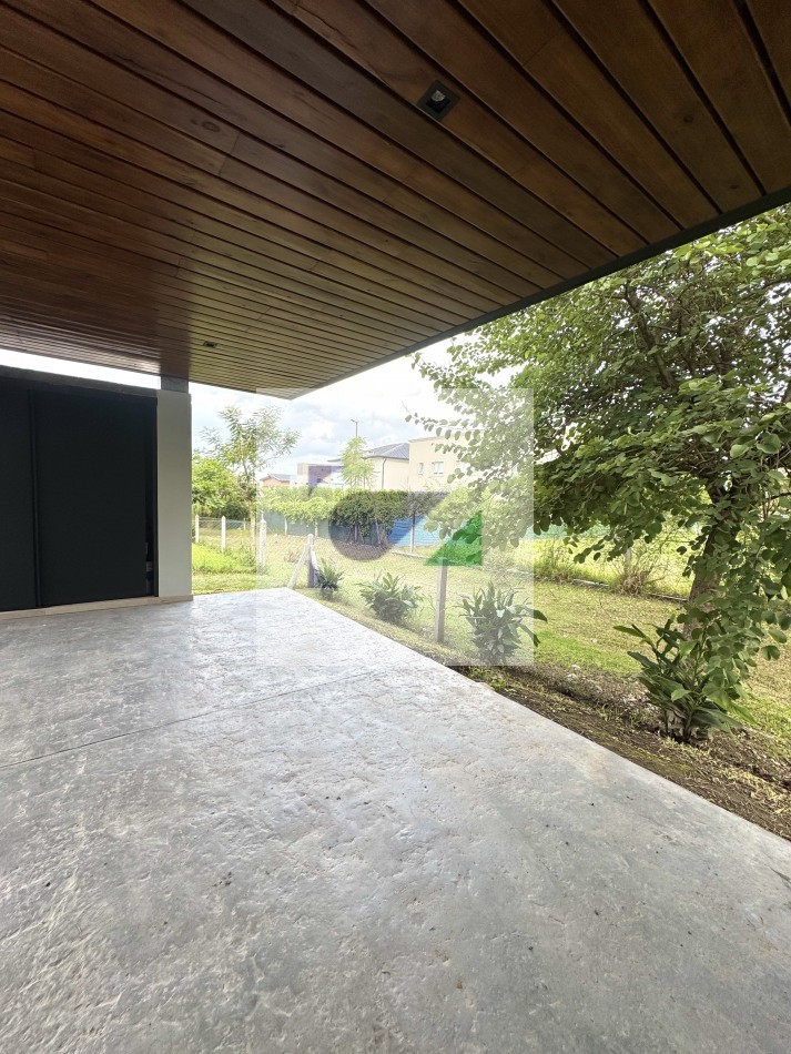 CASA EN VENTA EN EL NOGAL COUNTRY