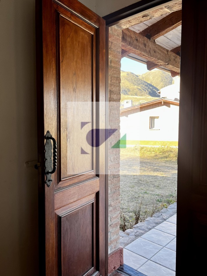 CASA EN VENTA TAFI DEL VALLE- ZONA LA QUESERIA 