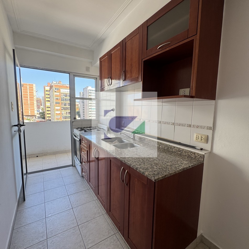 DEPARTAMENTO EN VENTA BALCARCE 500