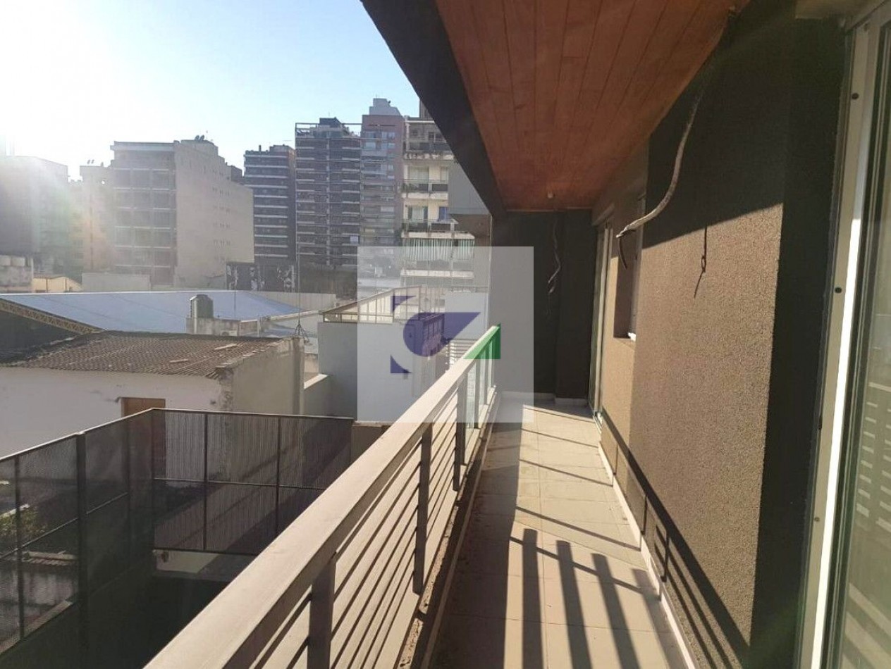 DEPARTAMENTO EN VENTA- MARCOS PAZ AL 700