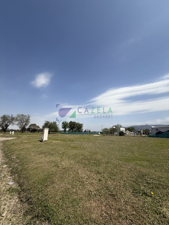 TERRENO EN BARRIO PRIVADO SOLAR DE SAN PABLO