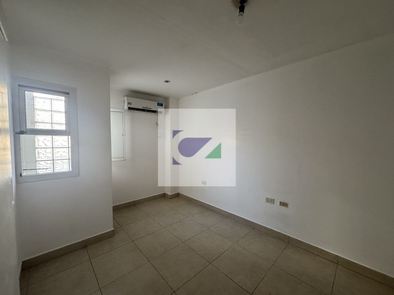 CENTRO MEDICO EN VENTA BALCARCE 532 