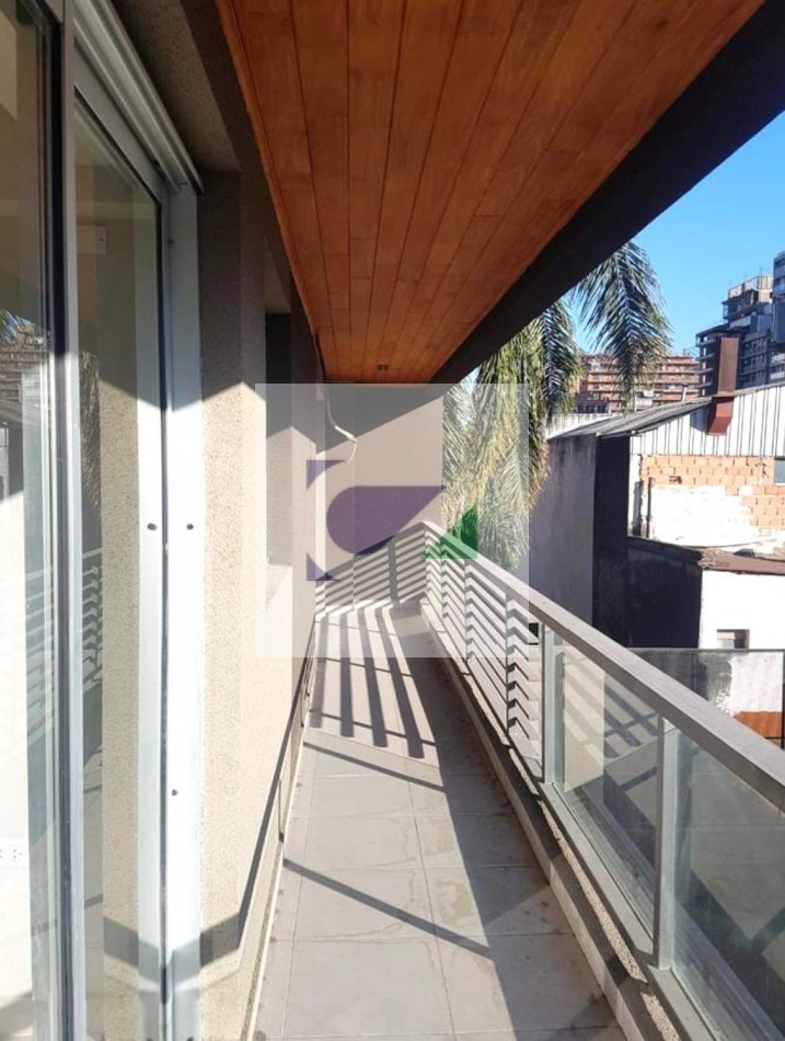 DEPARTAMENTO EN VENTA- MARCOS PAZ AL 700