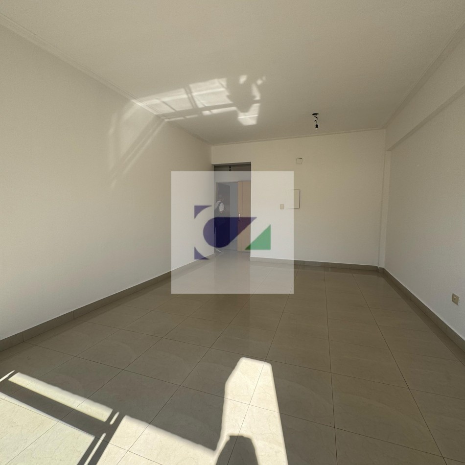 DEPARTAMENTO EN VENTA BALCARCE 500
