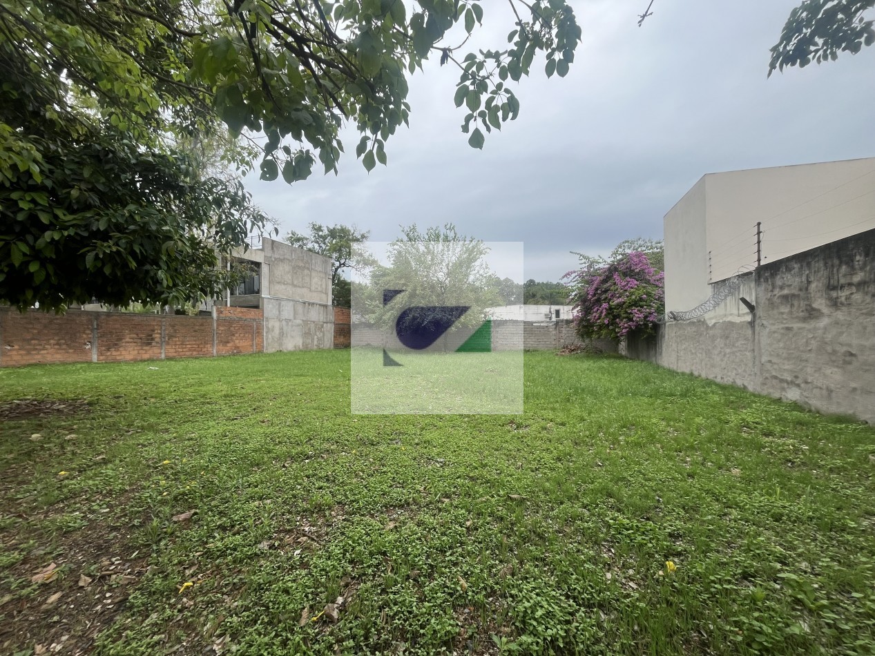 IMPORTANTE TERRENO EN VENTA RECONQUISTA Y AVENIDA ACONQUIJA 