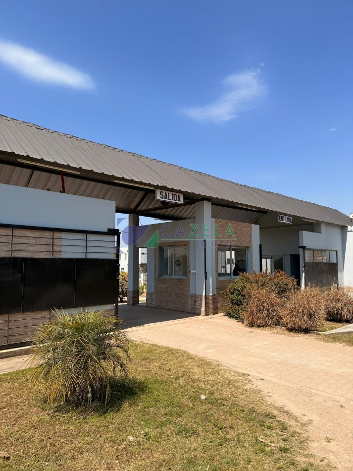 TERRENO EN BARRIO PRIVADO SOLAR DE SAN PABLO