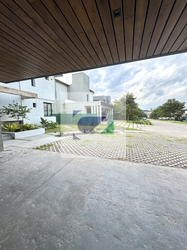 CASA EN VENTA EN EL NOGAL COUNTRY