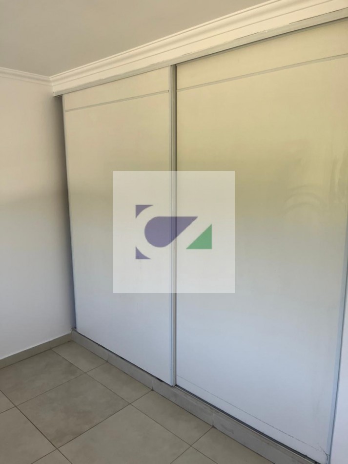 VENTA: CASA EN ALFONSINA STORNI AL 1200