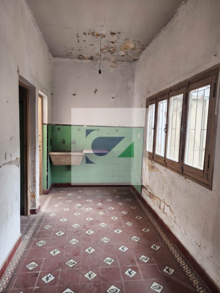 Casa a refaccionar/demoler 