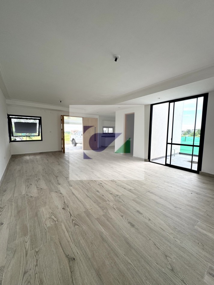 CASA EN VENTA COUNTRY LAS LIMAS | ESTRENAR