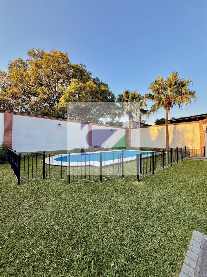 CASA EN VENTA A METROS DE AV. ACONQUIJA AL 2800