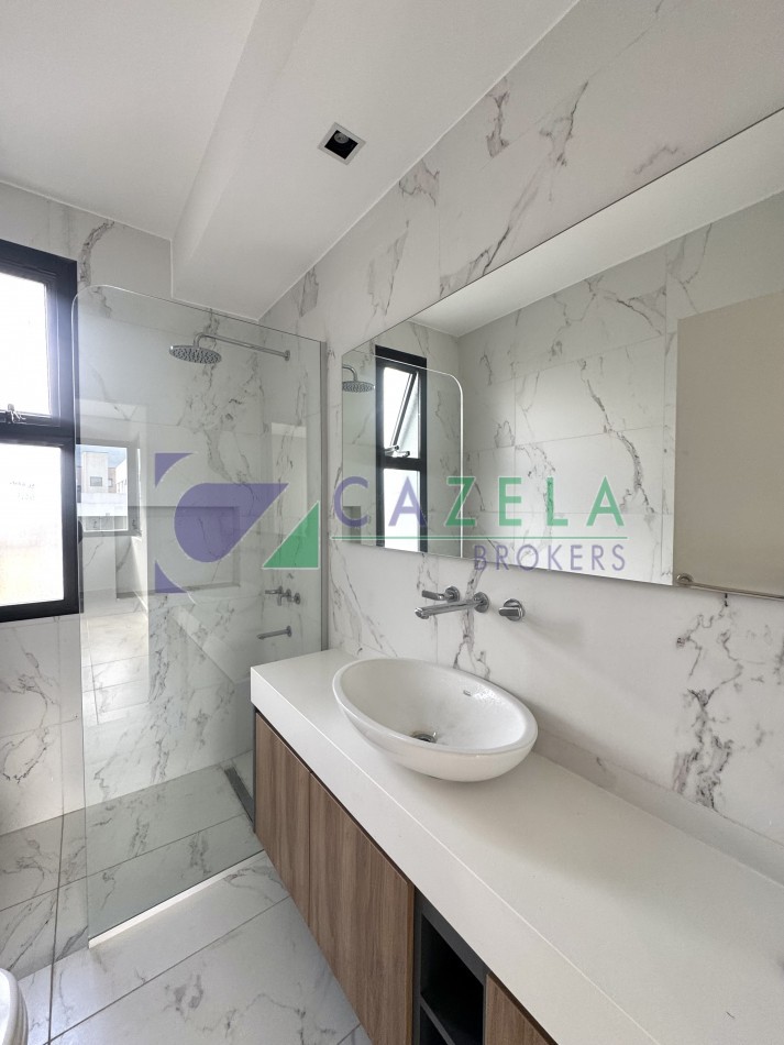 CASA EN VENTA EN EL NOGAL COUNTRY