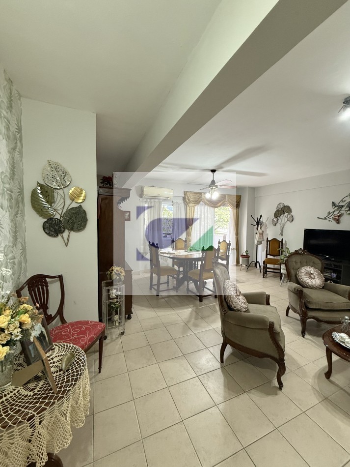Departamento en venta Monteagudo al 400
