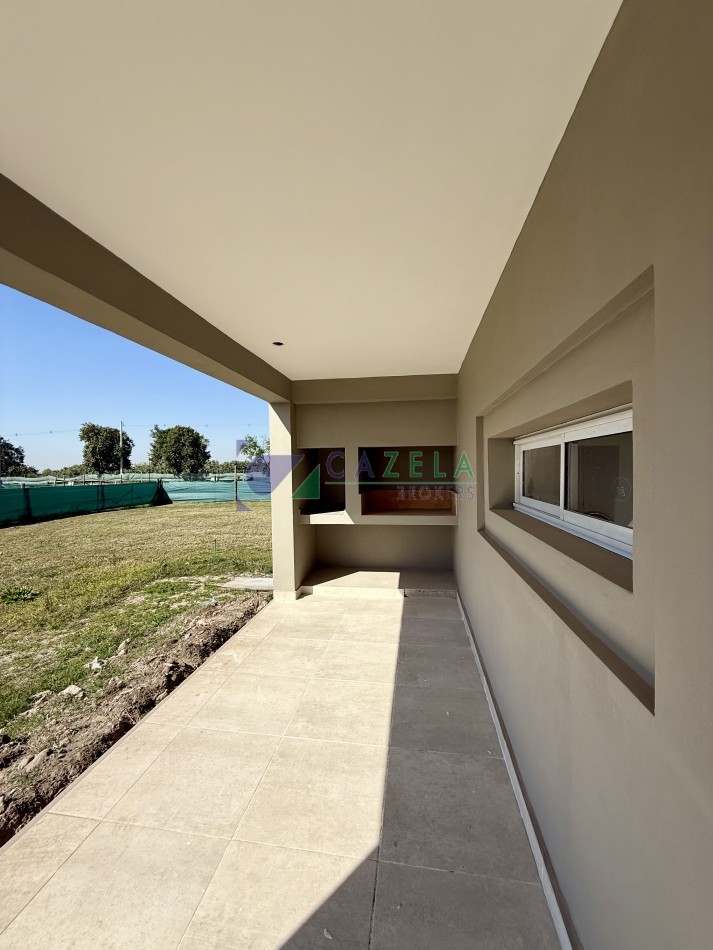 CASA EN VENTA EN BARRIO PRIVADO LAS CAÑAS 