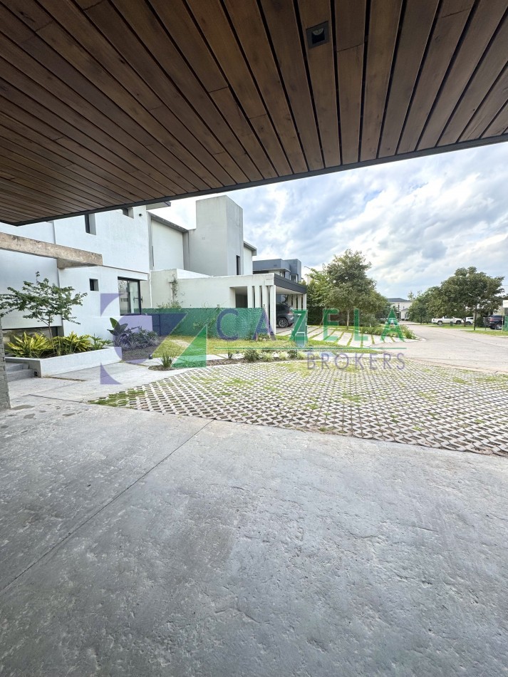 CASA EN VENTA EN EL NOGAL COUNTRY