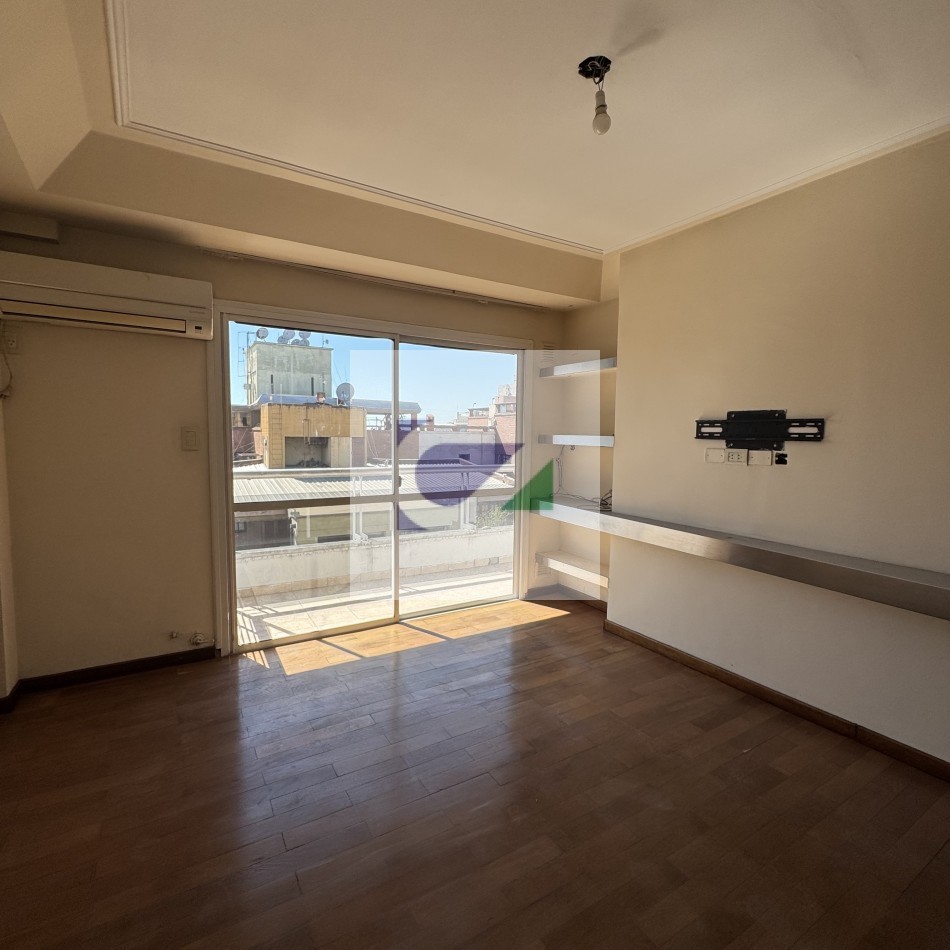 DEPARTAMENTO EN VENTA BALCARCE 500