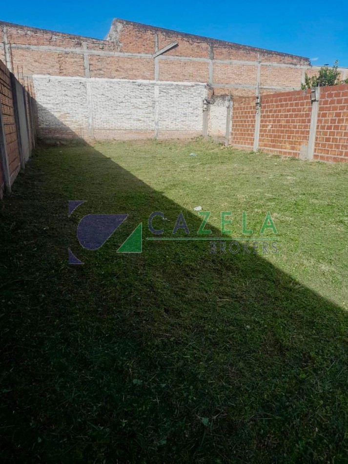 TERRENO EN VENTA EN SARGENTO CABRAL AL 600