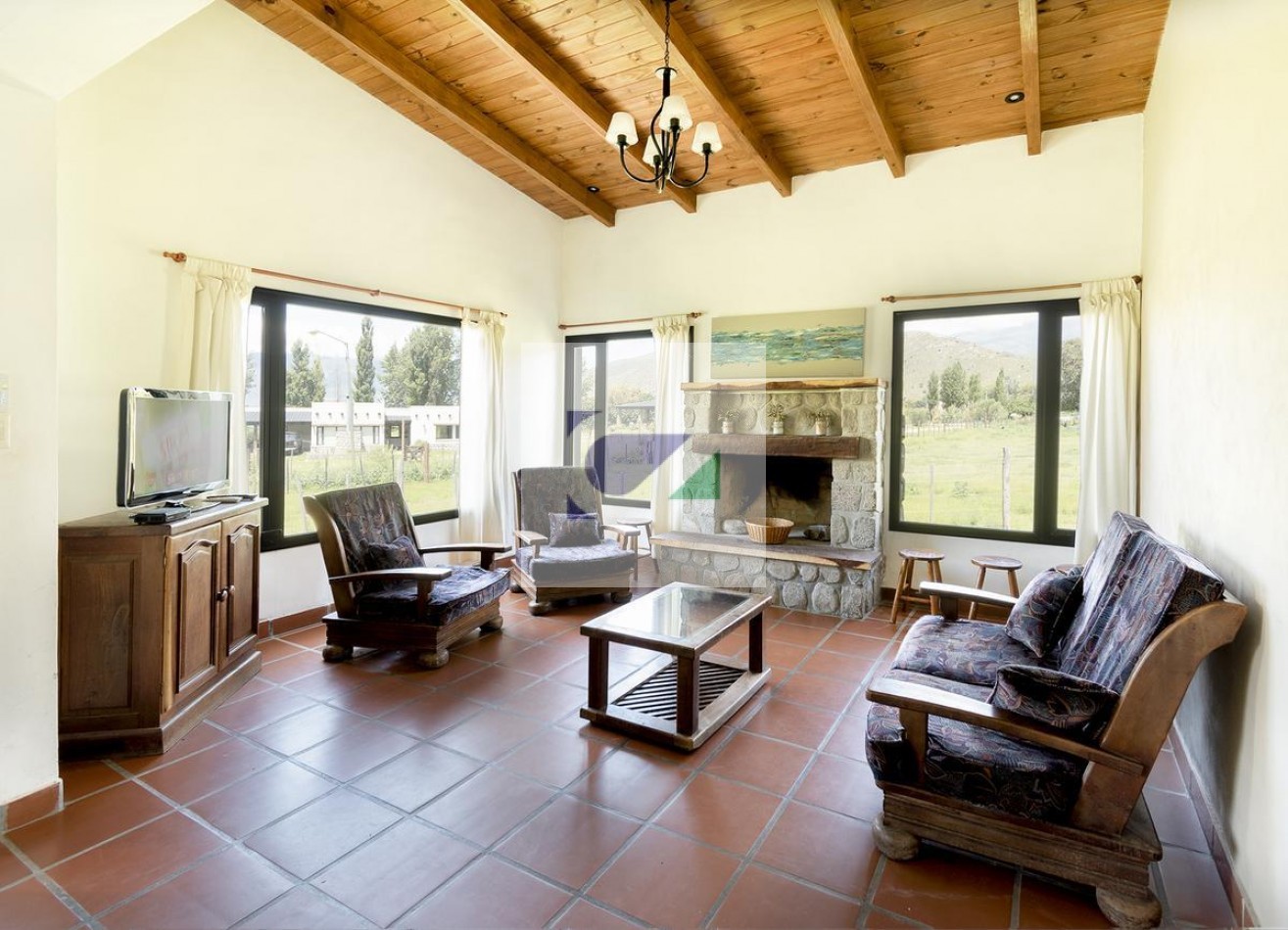 CASA EN VENTA LOS CASTAÑOS TAFI DEL VALLE
