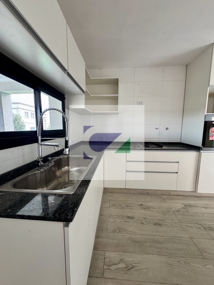 CASA EN VENTA COUNTRY LAS LIMAS | ESTRENAR