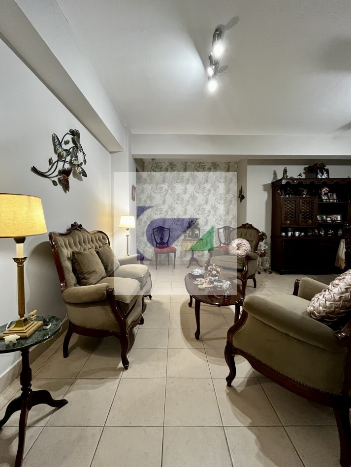 Departamento en venta Monteagudo al 400