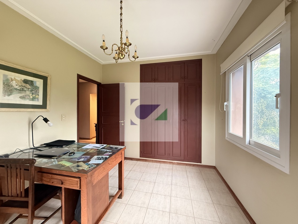 CASA EN VENTA COUNTRY LAS YUNGAS
