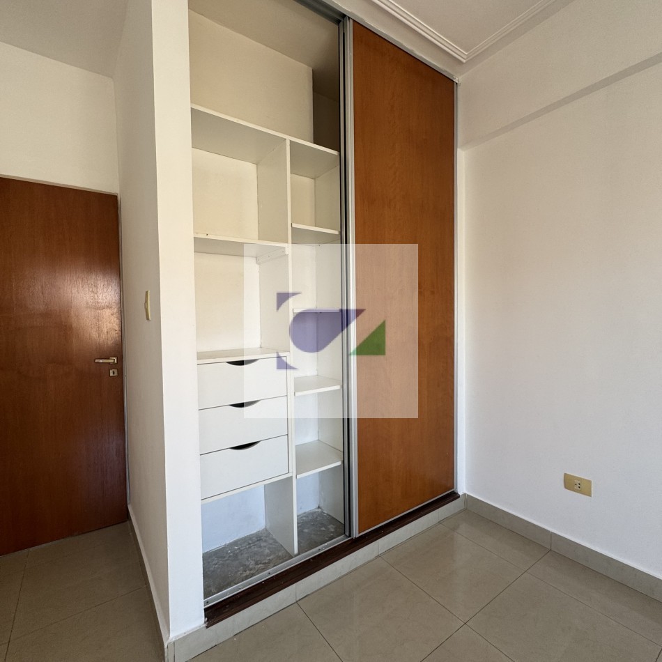 DEPARTAMENTO EN VENTA BALCARCE 500