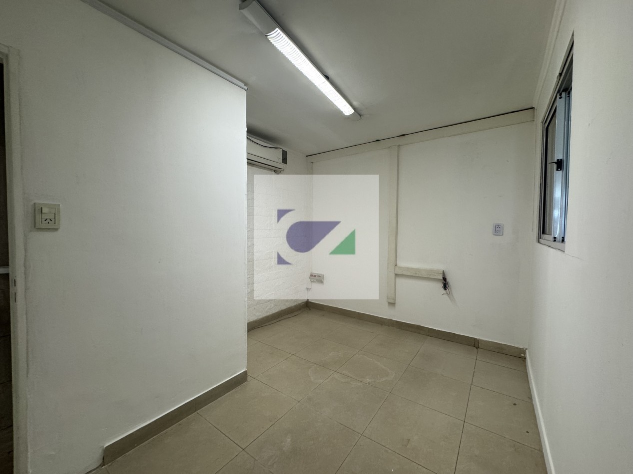 CENTRO MEDICO EN VENTA BALCARCE 532 
