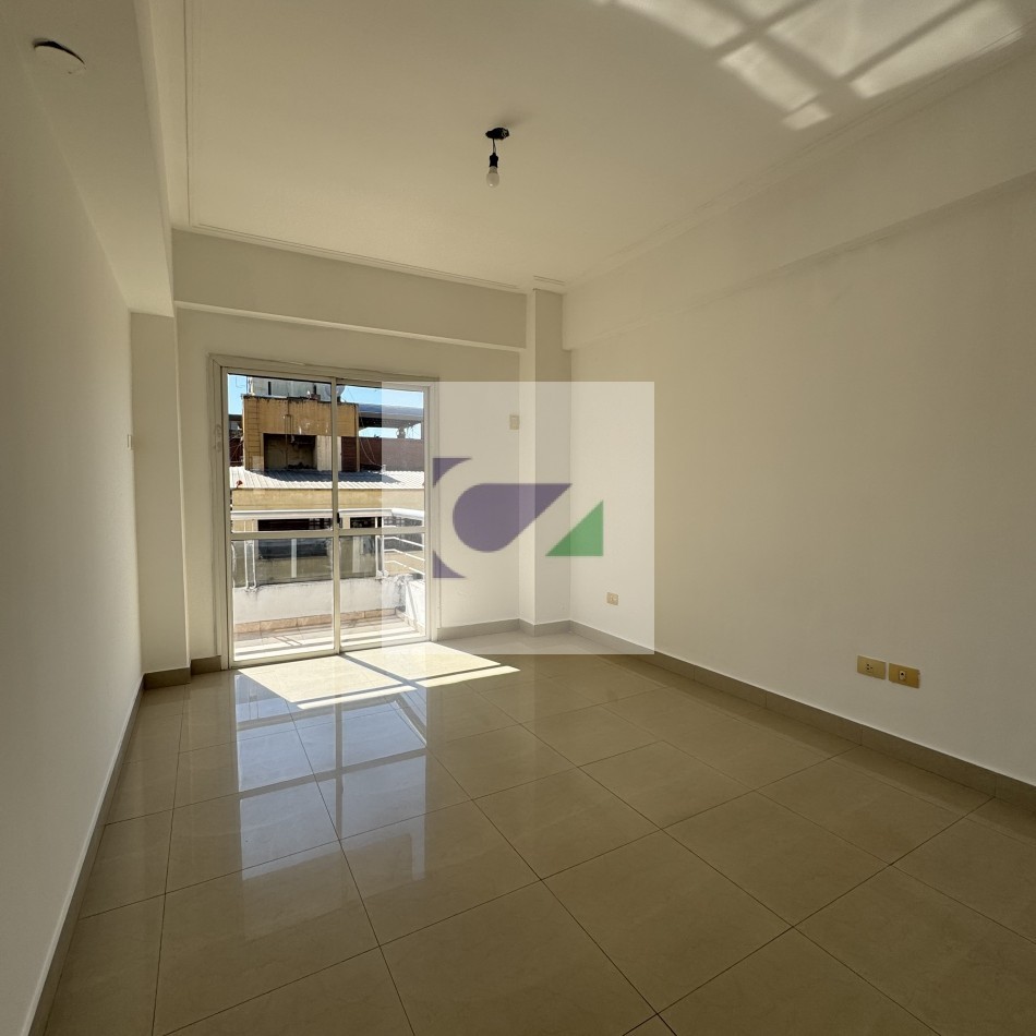 DEPARTAMENTO EN VENTA BALCARCE 500
