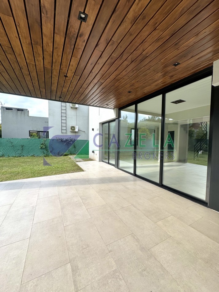 CASA EN VENTA EN EL NOGAL COUNTRY