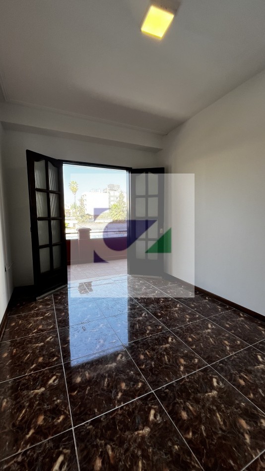 DEPARTAMENTO EN VENTA SAN LORENZO 600