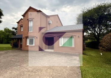 CASA EN VENTA COUNTRY LAS YUNGAS